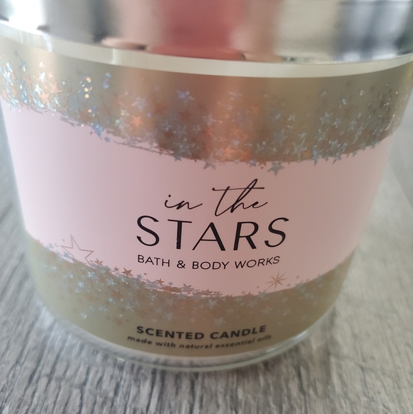 Bath and Body Works In The Stars Candle - Picture 3 of 5